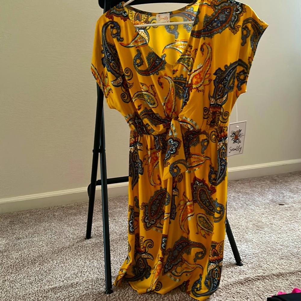 New with tags sirenlily dress size s